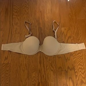 Strapless bra
